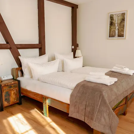 Inn Engel & Kreuz 3*